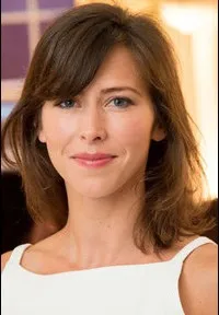 영화배우인 소피 헌터의 대표 이미지