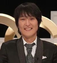 영화배우인 치하라 주니어의 대표 이미지