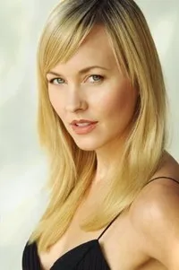 영화배우인 에이미 헤서웨이의 대표 이미지