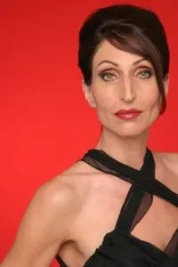 영화배우인 보니 아론스의 대표 이미지