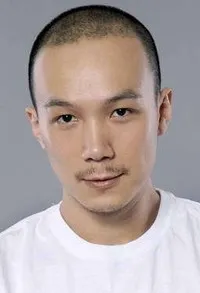 배우인 손일명의 대표 이미지