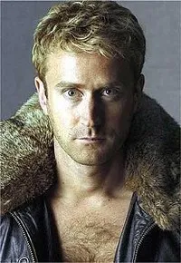 배우인 비에른 가디의 대표 이미지