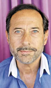 영화배우, 코미디언인 길예르모 프란셀라의 대표 이미지