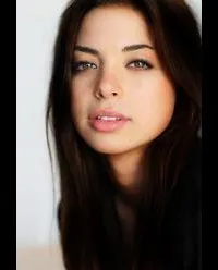 영화배우인 지아 맨테그나의 대표 이미지