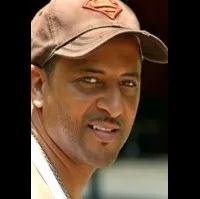 영화배우인 데비 제이의 대표 이미지