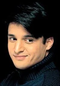 배우인 지미 셰르길의 대표 이미지