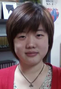 감독, 각본, 제작/기획, 촬영, 편집인 손영의 대표 이미지