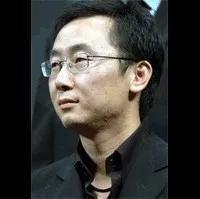 영화감독인 루추안의 대표 이미지