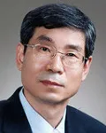 기업인, 대학교수인 이수화의 대표 이미지