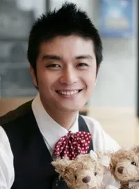 연극배우인 양진억의 대표 이미지