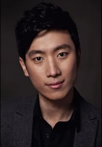 연극배우인 김기현의 대표 이미지