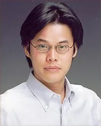배우인 우치다 켄스케의 대표 이미지
