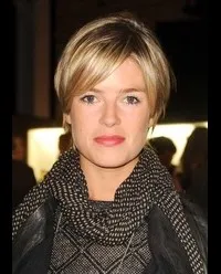 배우인 이사벨라 칼토프의 대표 이미지