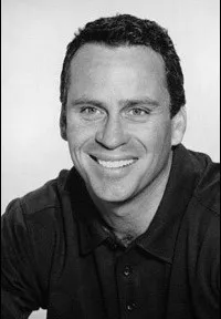 배우, 스턴트맨인 에단 웨인의 대표 이미지