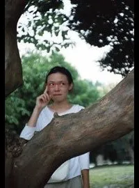 감독, 각본, 편집인 강진아의 대표 이미지