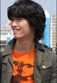 촬영, 감독, 각본, 편집인 박준형의 대표 이미지