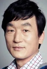 연극배우인 김상규의 대표 이미지