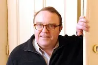 배우인 구스타프 피터 뵐러의 대표 이미지