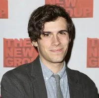 배우인 제인 파이스의 대표 이미지