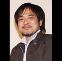 감독, 각본인 모로에 료의 대표 이미지