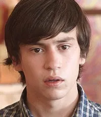 영화배우인 케어 길크리스트의 대표 이미지