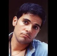 배우인 조쉬 가르시아의 대표 이미지