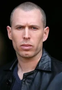 배우, 제작/기획, 각본인 조단 마더의 대표 이미지