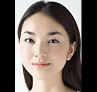 배우인 쿠리하라 히토미의 대표 이미지