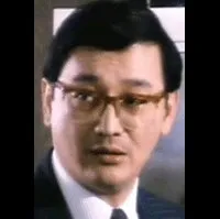 배우인 조사리의 대표 이미지