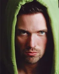 영화배우인 에밋 J 스캔런의 대표 이미지