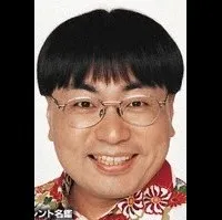 배우인 이지리 오카다의 대표 이미지