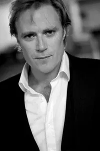 영화배우인 디치 데이비의 대표 이미지