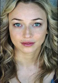 배우인 조이 터크웰-스미스의 대표 이미지