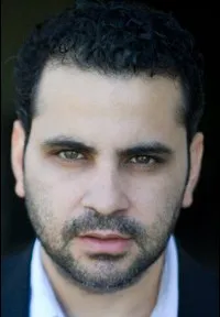 배우인 이도 모르의 대표 이미지