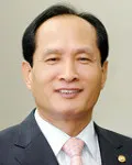 (전직)공무원인 김성진의 대표 이미지