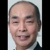 배우인 와타베 마타베의 대표 이미지