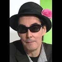 배우인 아유카와 마코토의 대표 이미지
