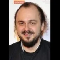 영화배우인 아르카디우시 야쿠비크의 대표 이미지