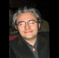 감독, 각본, 편집인 피에르 라파르규의 대표 이미지