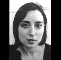 배우인 줄리아 라이너의 대표 이미지