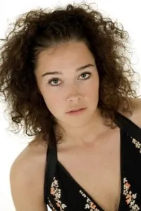 배우인 마르테 스노레스도테르 로비크의 대표 이미지