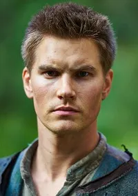 영화배우인 마스 셰고르 페테르센의 대표 이미지