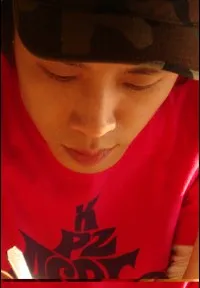 감독, 각본, 제작/기획, 촬영인 김범철의 대표 이미지