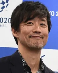 영화감독인 야마자키 타카시의 대표 이미지