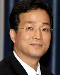 (전직)공무원인 윤태영의 대표 이미지