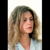 배우인 캐서린 플로렌트의 대표 이미지