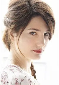 영화배우인 앨리스 폴의 대표 이미지