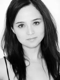 배우인 다마얀티 퀸타나의 대표 이미지