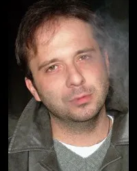 배우인 안드레이 셰페트코브스키의 대표 이미지