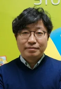 영화감독인 신창환의 대표 이미지